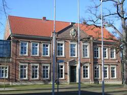 Rathaus heute, früher als Amtsgericht genutzt